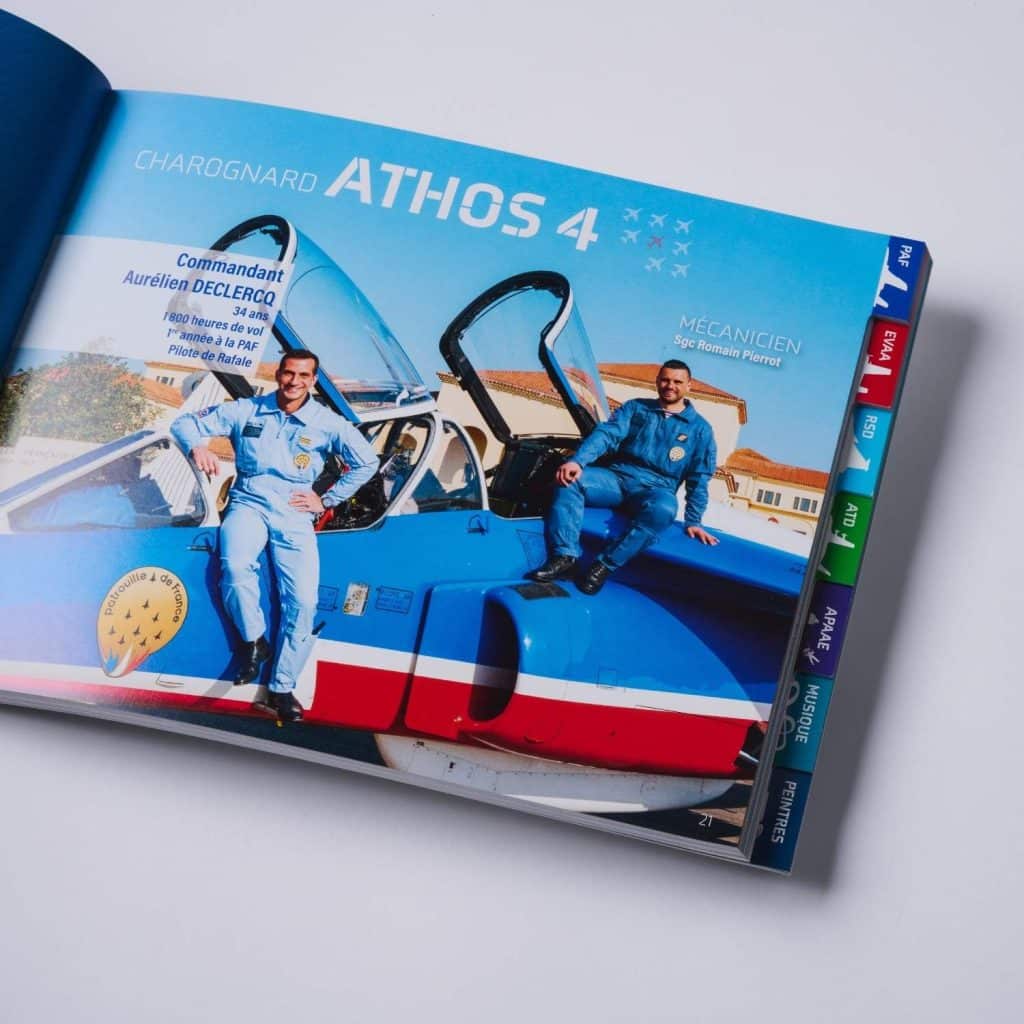 Document rélié - dos carré collé