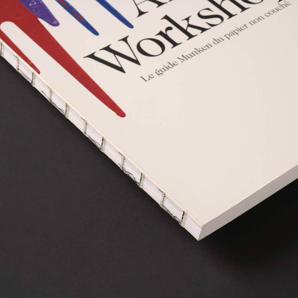 Livre - Document relié - Dos relié