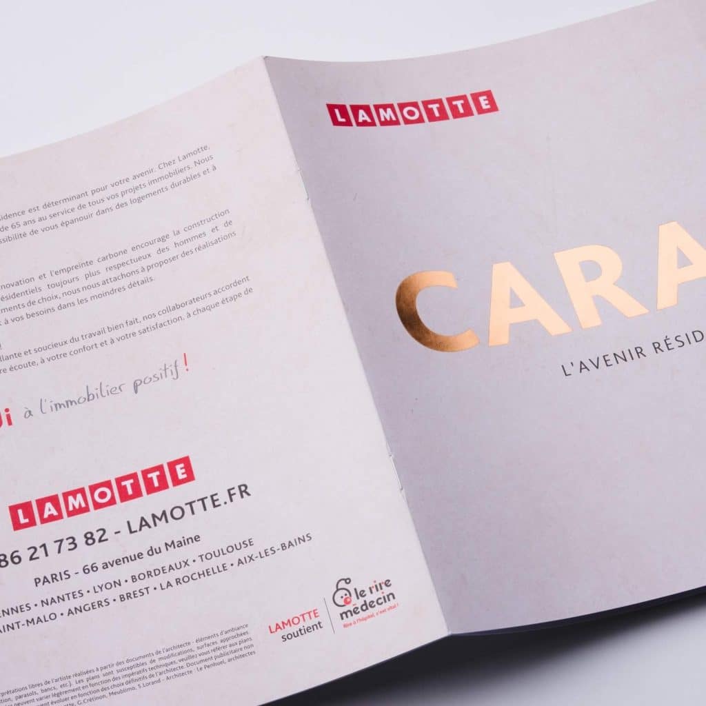 Plaquette reliée - Piqure à cheval