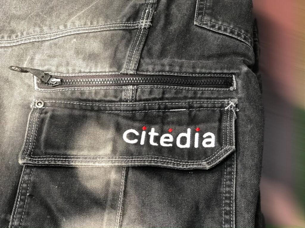 🧢👖nous habillons vos équipes de la tête aux piedscet hiver, offrez à vos équipes les meilleure (1)